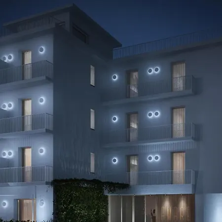 Amare & Aparthotel 4*