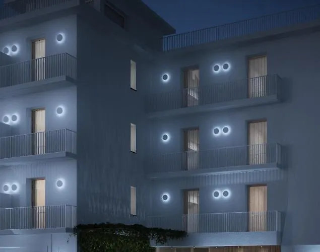 Amare & Apart-hotel 4*